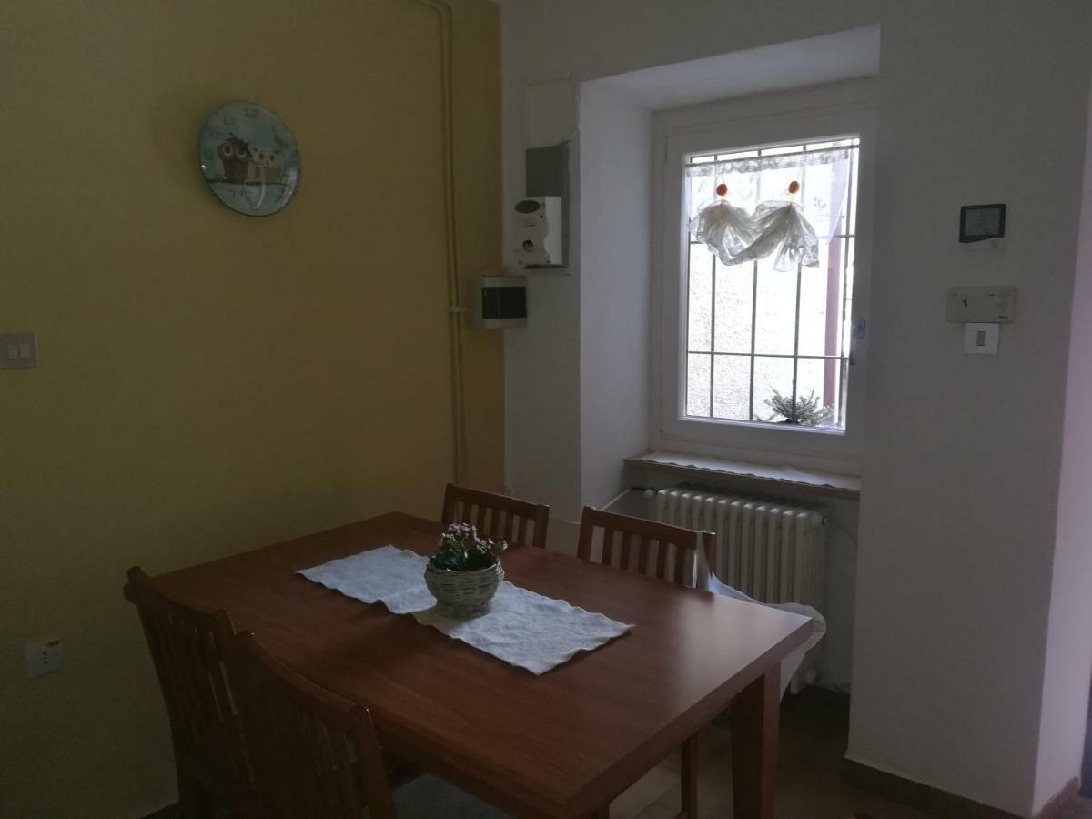 La Casa Di Allo Lägenhet Charvensod Exteriör bild