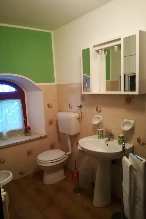 La Casa Di Allo Lägenhet Charvensod Exteriör bild